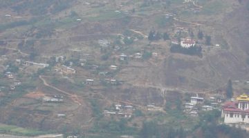 Paro valley with RPung Dzong (1)